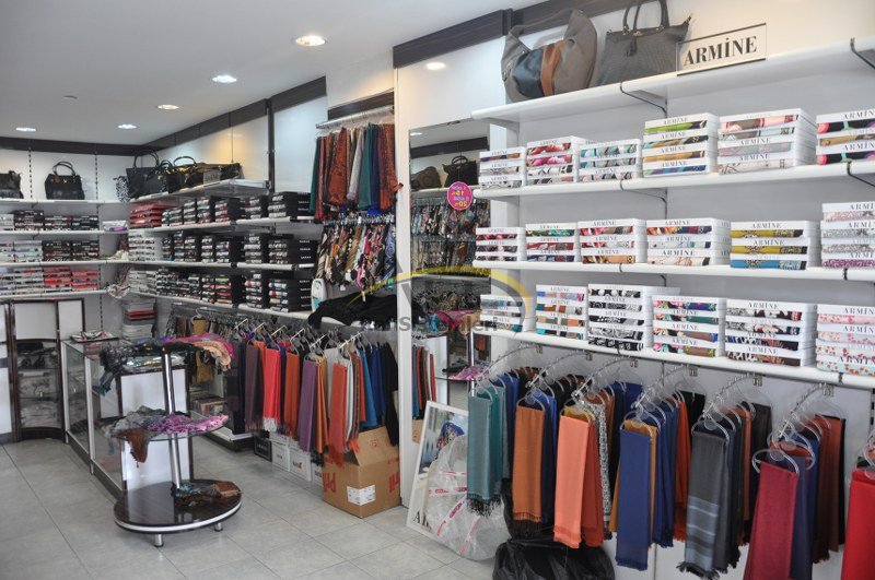 Eşarp Raf Sistemleri